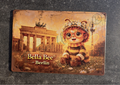 Emaille-Schild „Bella Bee - Berlin“